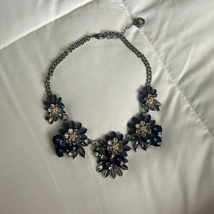 Statement necklace